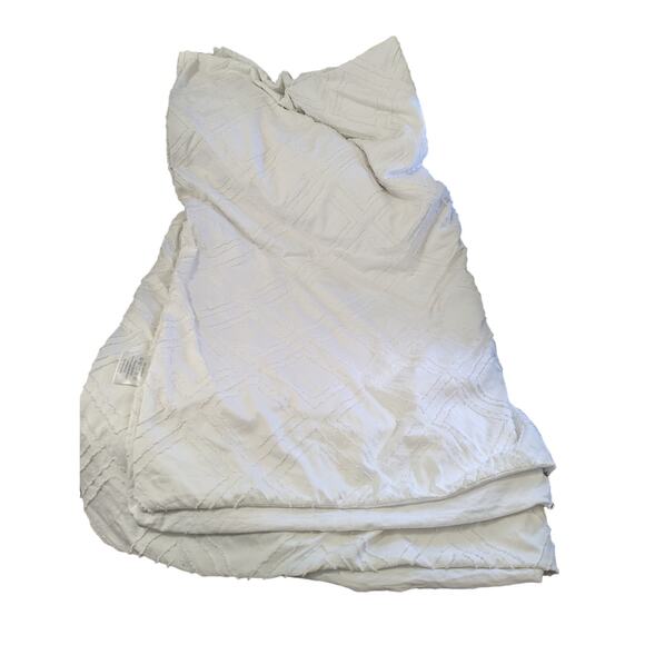 GORGEOUS LIGHTWEIGHT WHITE CHENILLE PATTERNED POLY DUVET, COMFORTER COVER! SZ KG - Picture 4 of 10